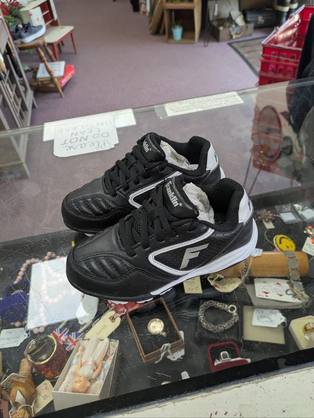 Franklin Youth Black & White Athletic Cleats